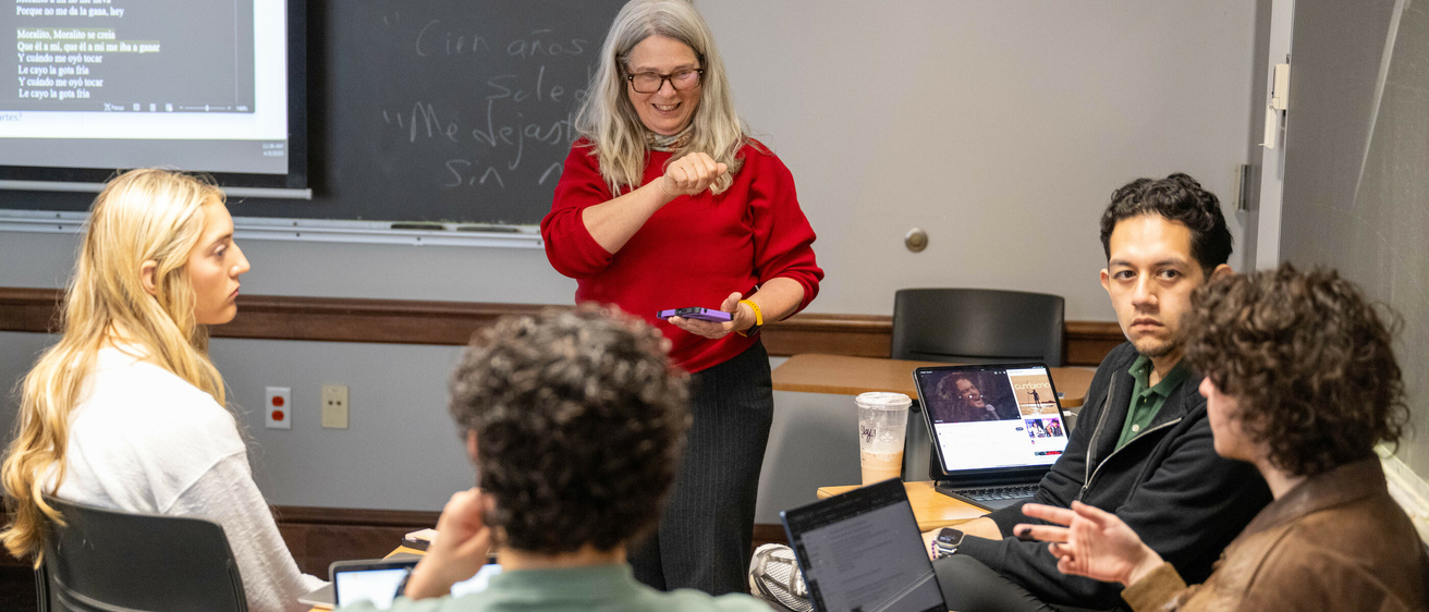 faculty teaching spanish music class
